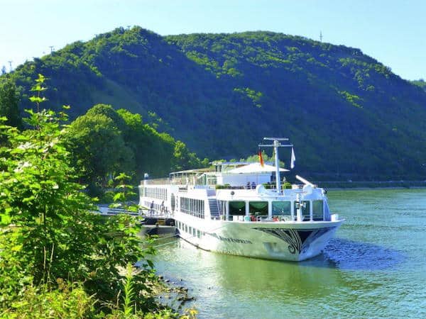 uniworld river cruise