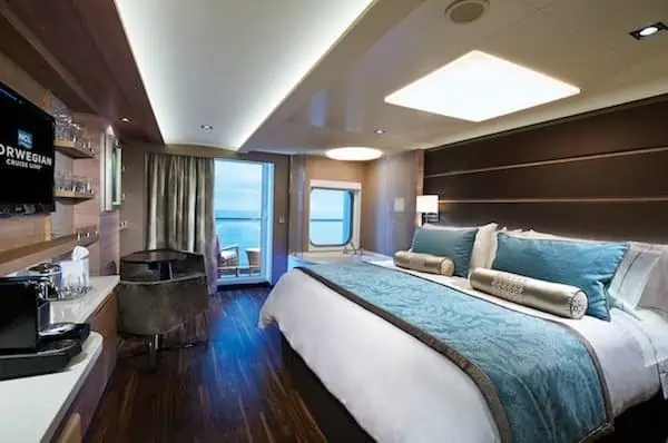 cruise best room location