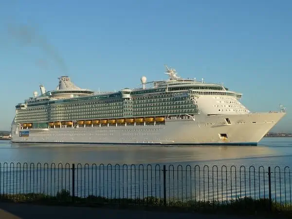 Read all about our experience on the Independence of the Seas.