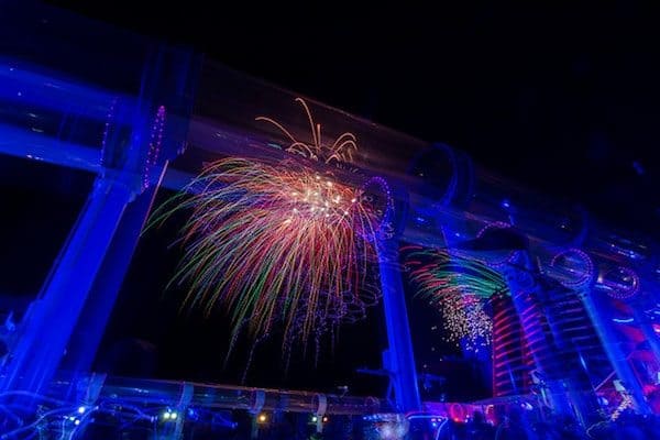 New Year's Eve aboard Disney Dream | photo: flickr/Rhinodad