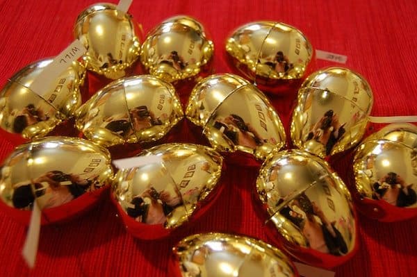 Golden Easter Eggs | photo: flickr/mmatins