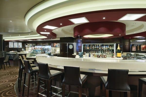 breakaway atrium bar