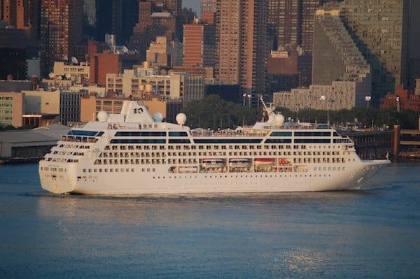 Pacific Princess leaving NYC, Tuesday, 5/31/2016