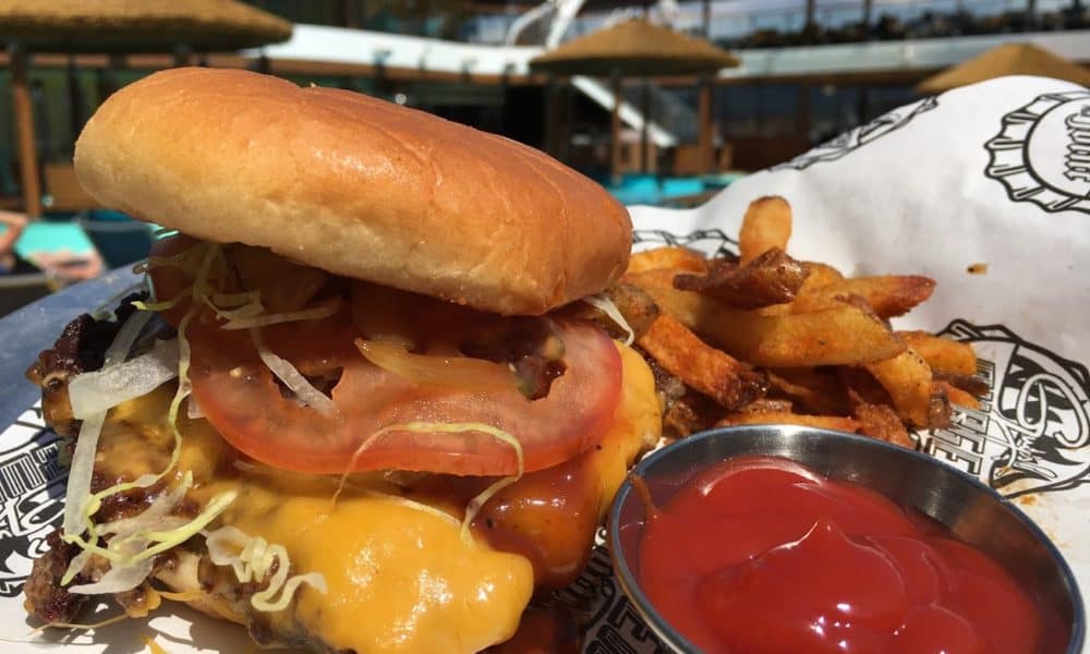 review-guy-s-burger-joint-on-carnival