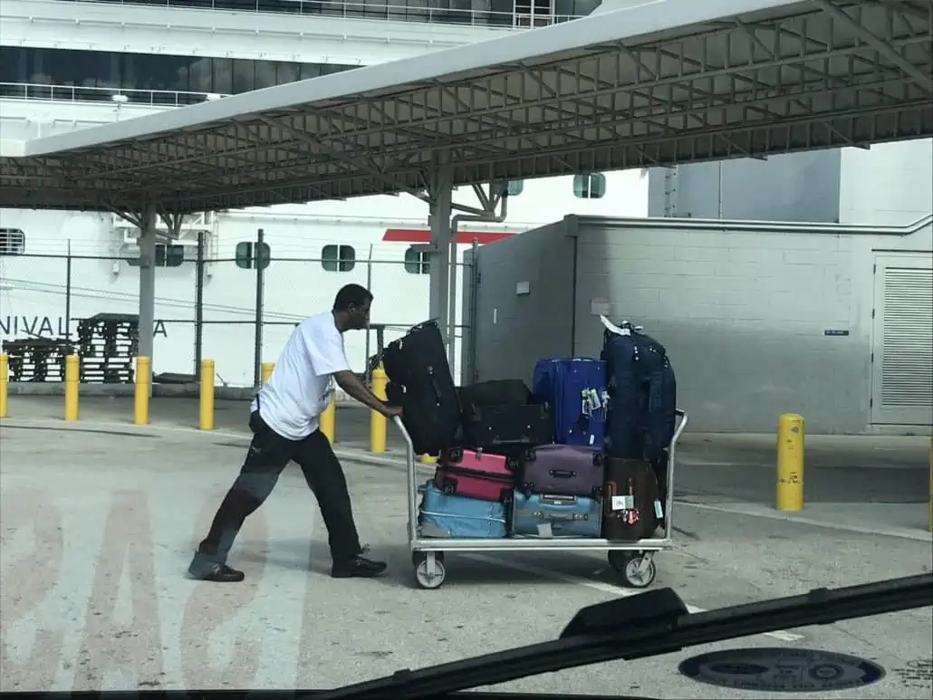 luggage from cruise ship to airport