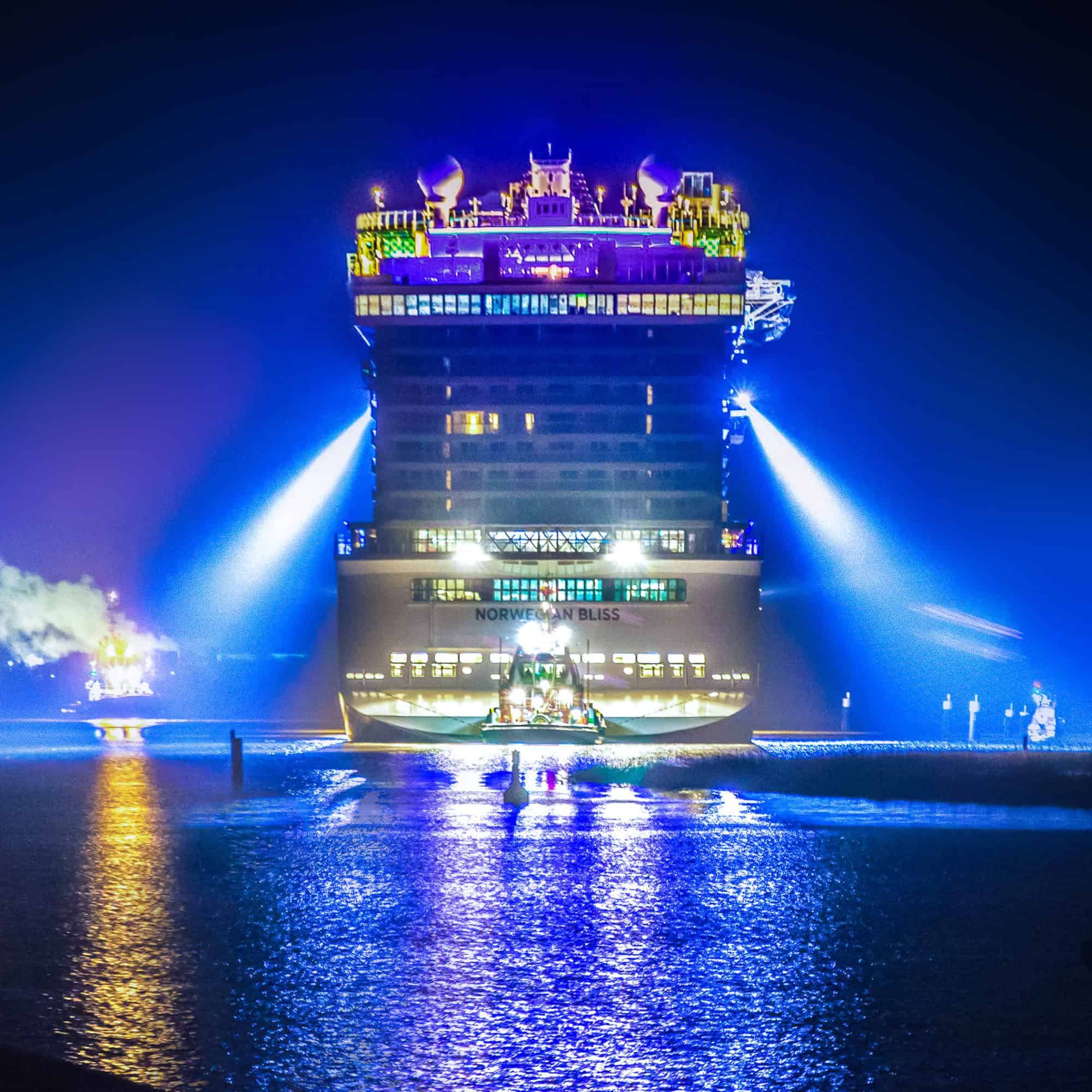 Norwegian Bliss Conveyance 3 Photo credit Heiner Lohmann