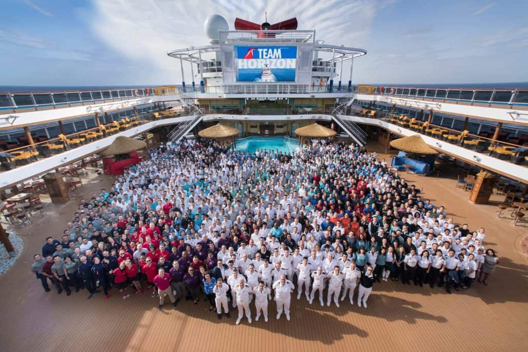 cruise ship salaries carnival