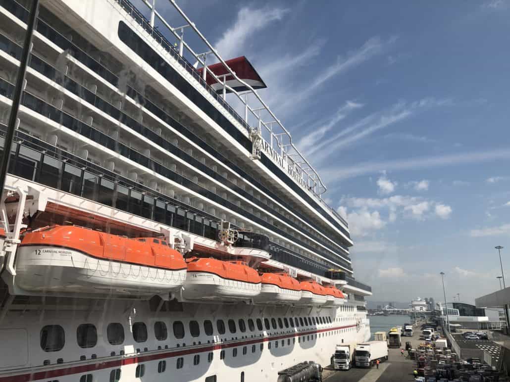 Barcelona Carnival Horizon