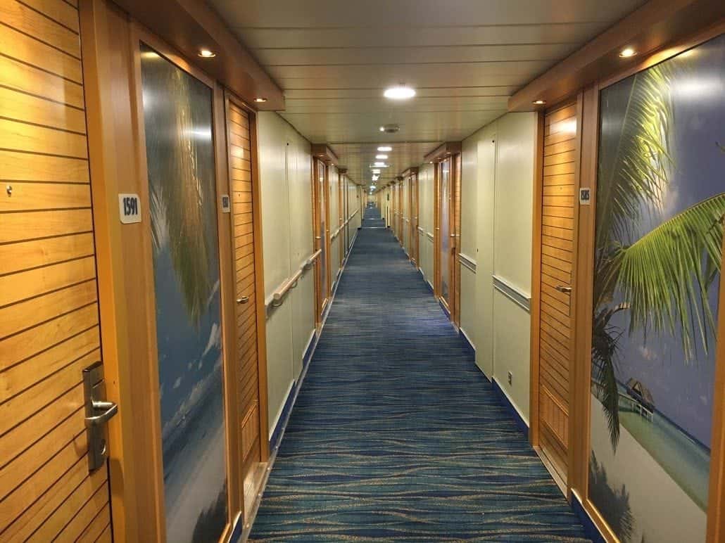 carnival sunshine hallway