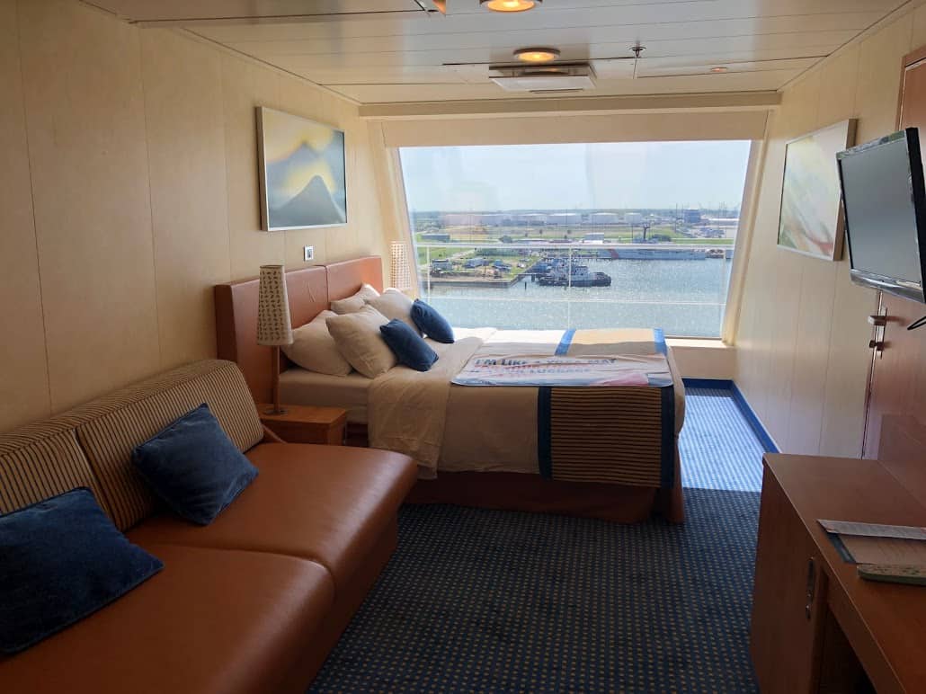 CARNIVAL SUNSHINE CABINS 8 1