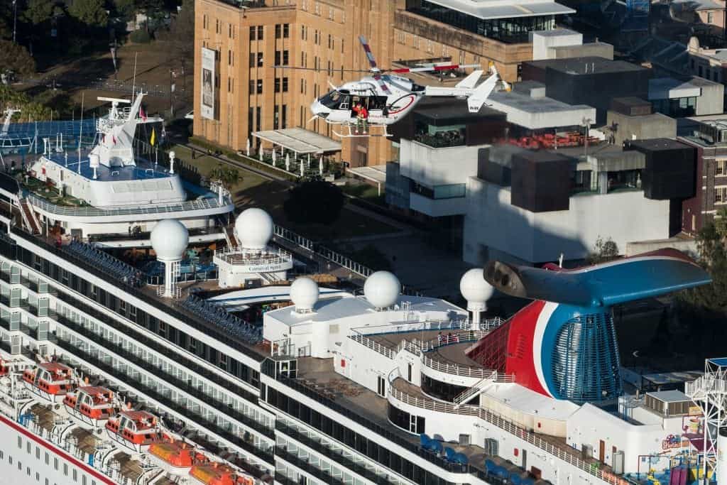 grinch on carnival cruise ship