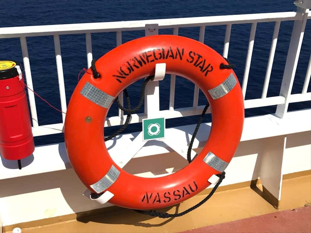 Norwegian star life ring