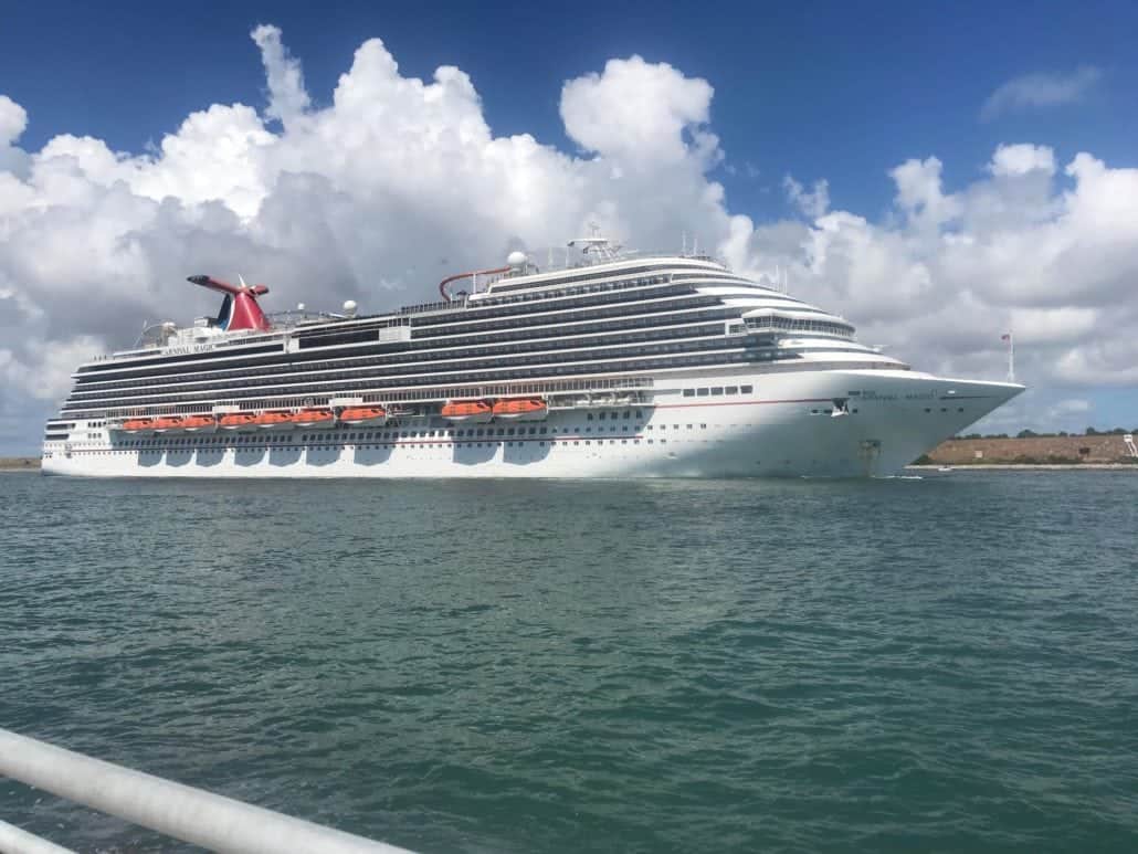 CARNIVAL MAGIC PORT CANAVERAL