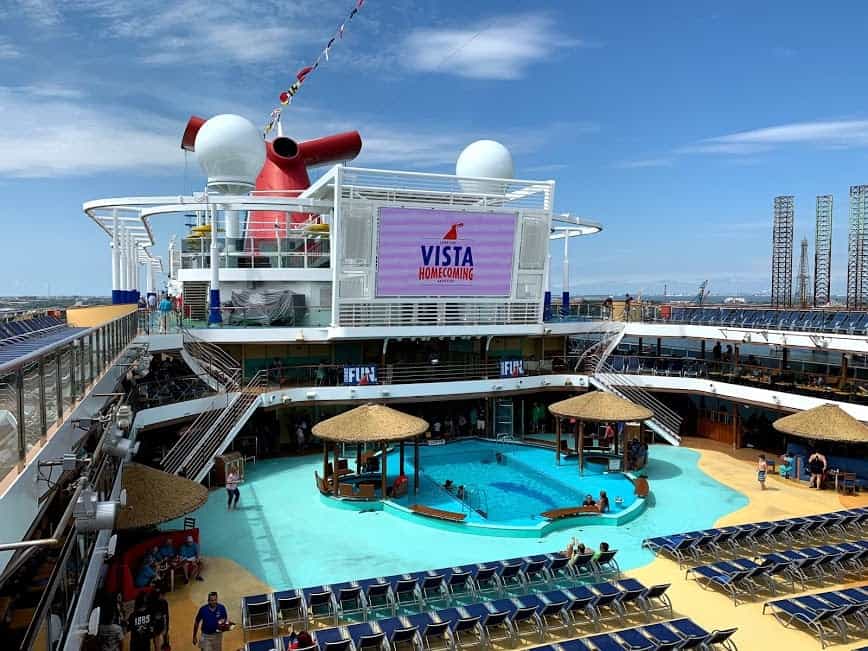 CARNIVAL VISTA LIDO DECK