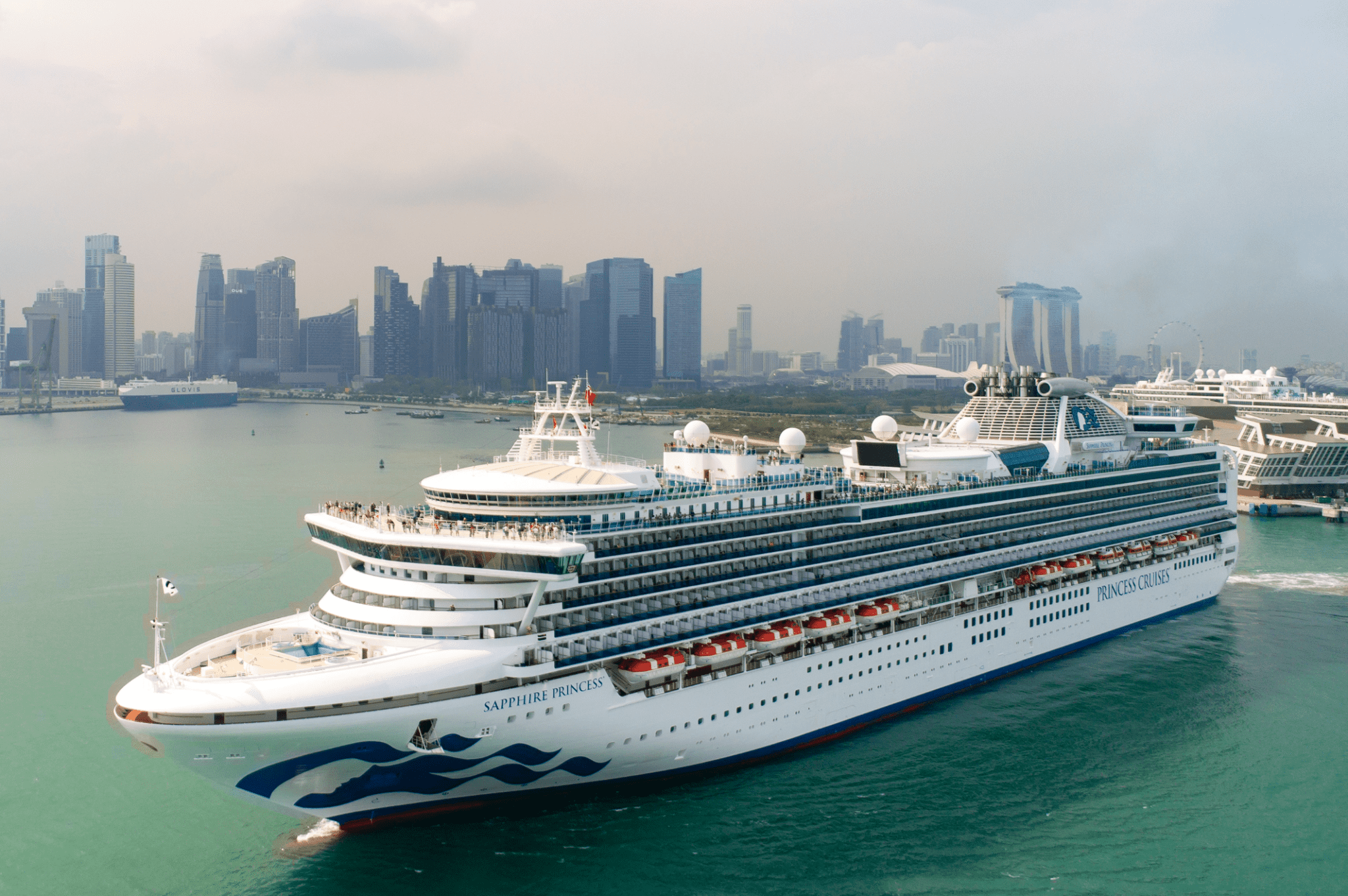 Exterior del barco Sapphire Princess