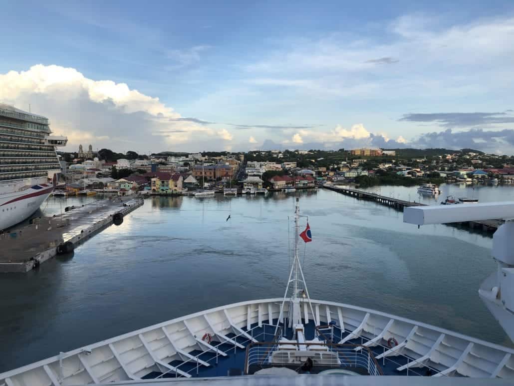 Carnival Breeze antigua