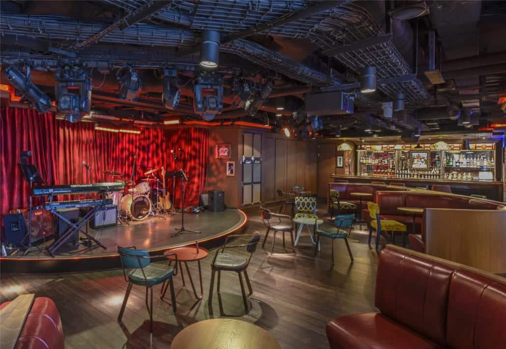 Norwegian Breakaway Syd Normans Pour House