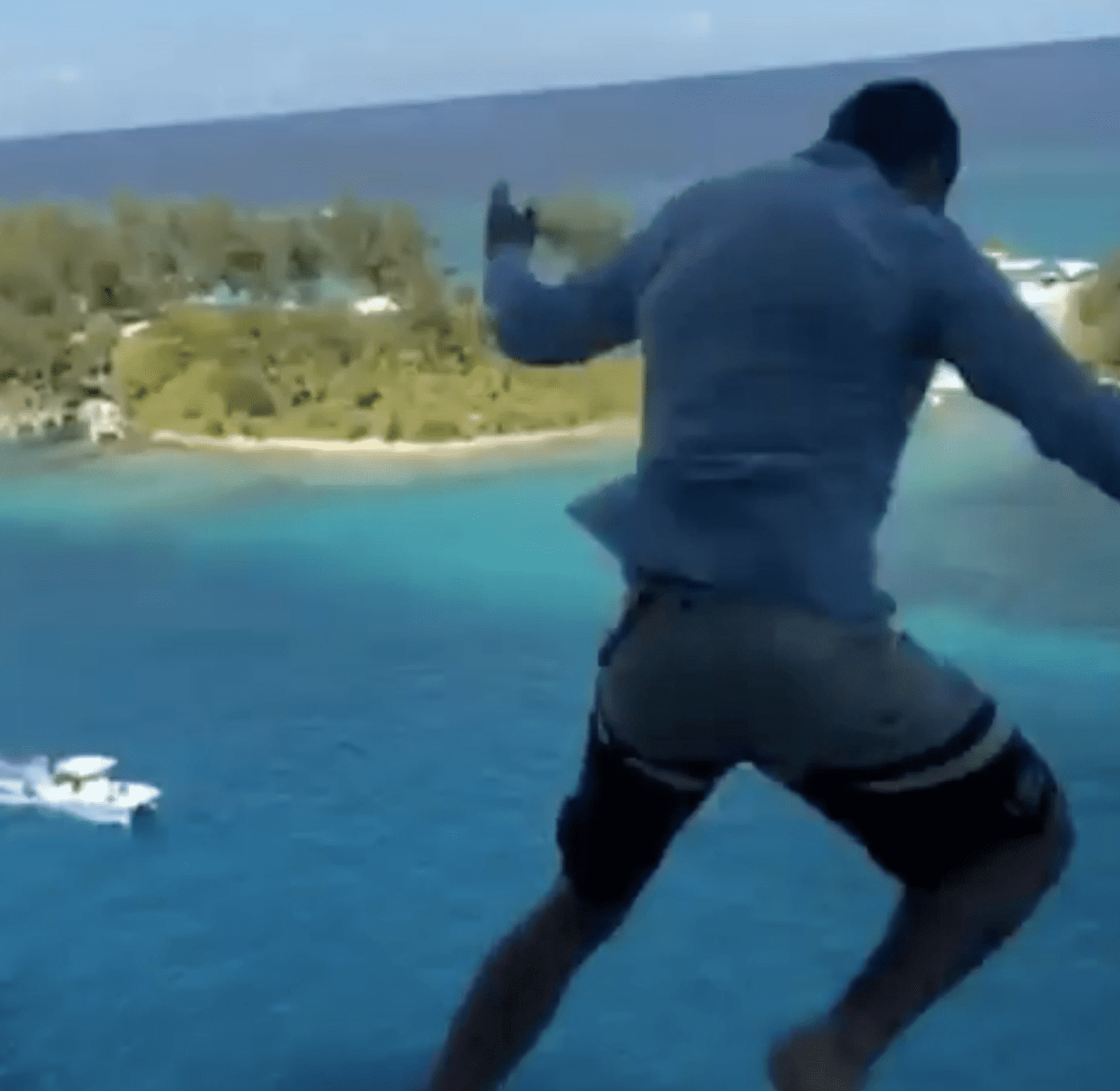 bahamas cruise ship jumper