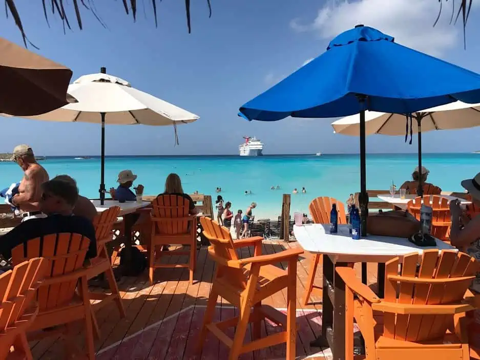 half moon cay bar