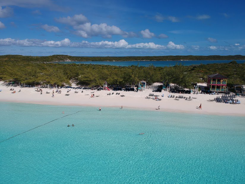 half moon cay beach