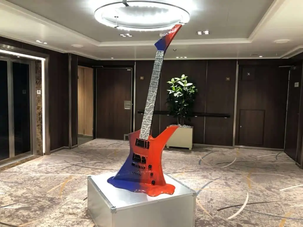 Electric guitar design