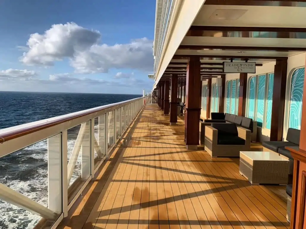 NORWEGIAN JOY REVIEW 2019 1