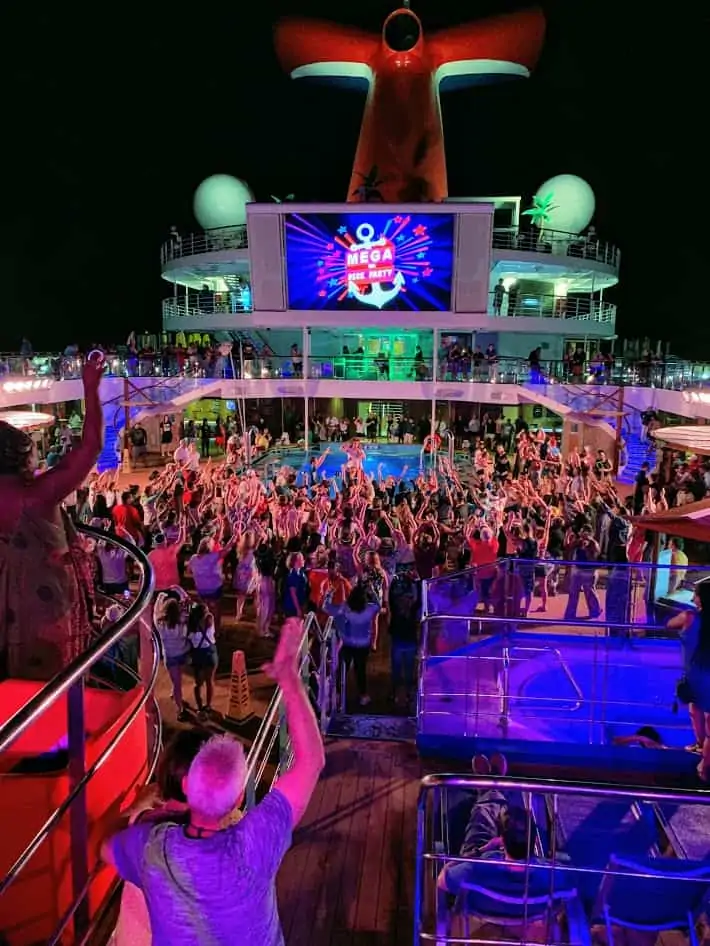 CARNIVAL SUNRISE DECK PARTY