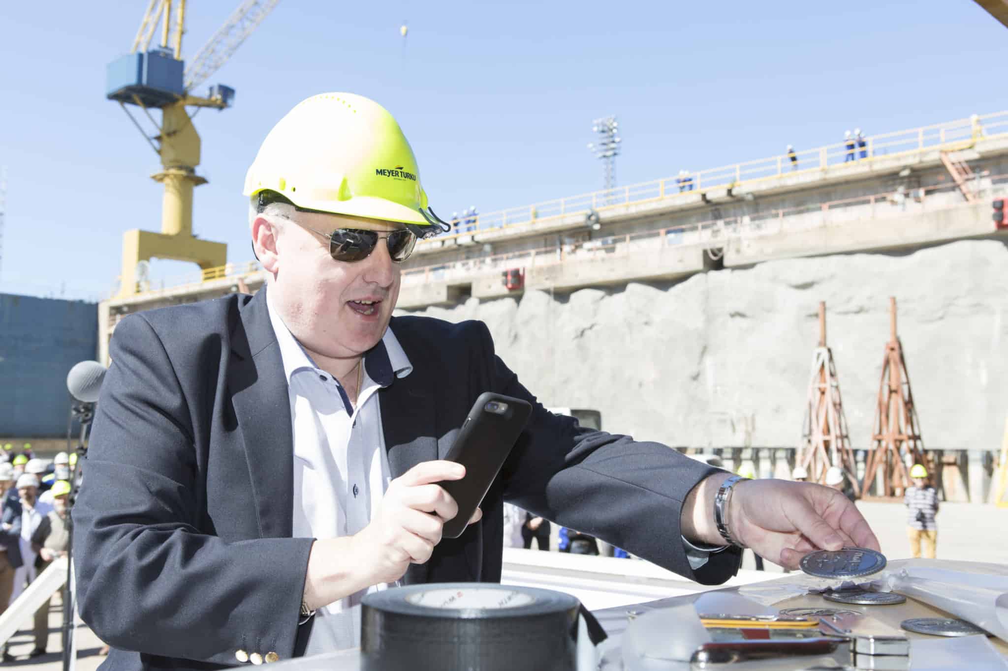 Carnival MG keel laying 2407