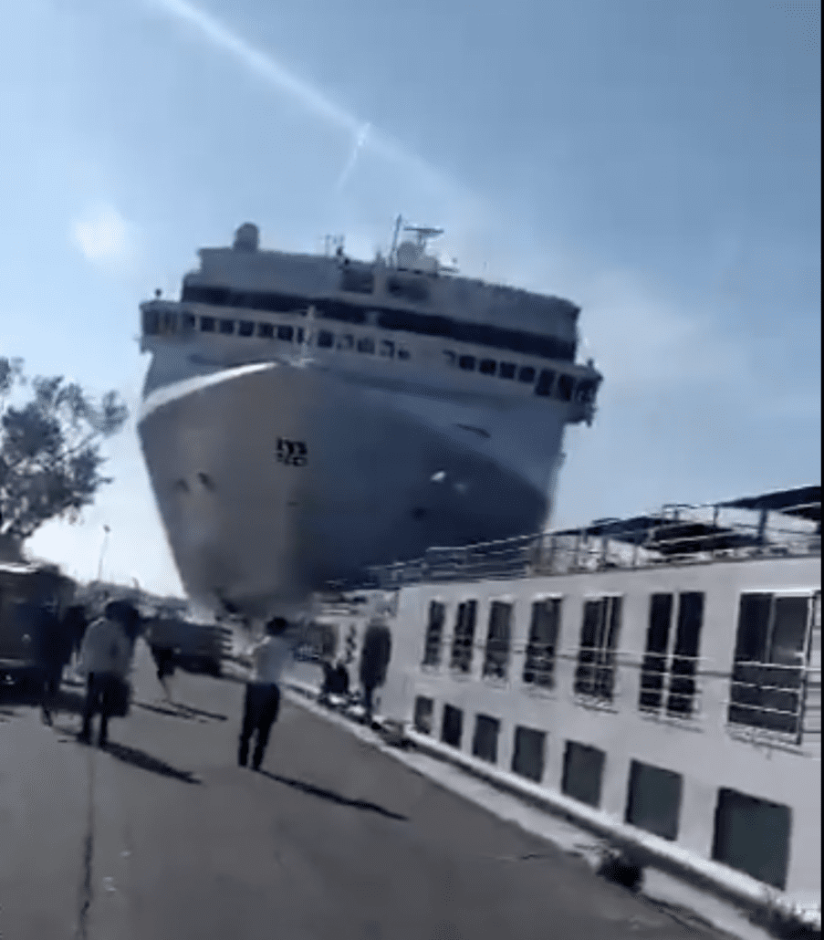 Cruise Ship Slams Into Dock As Tourists Flee [VIDEO]