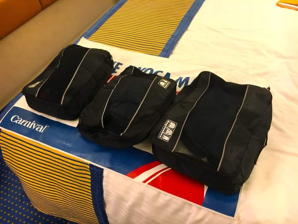 packing cubes