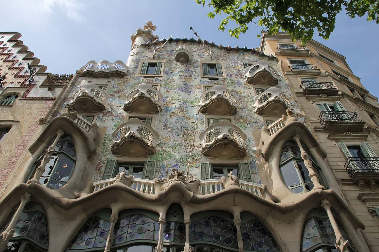 barcelona 2691031 1280