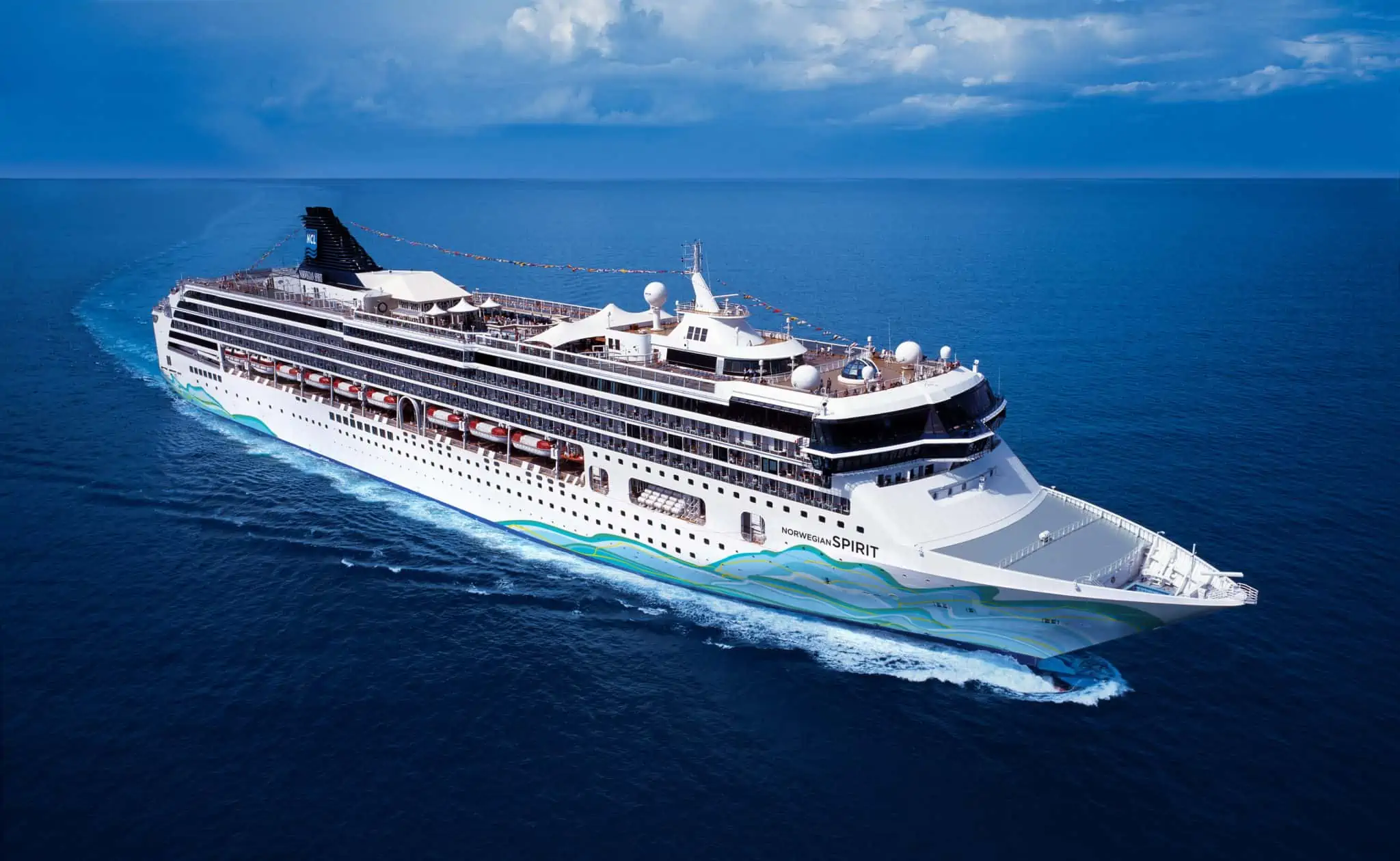 Norwegian Spirit aerial view