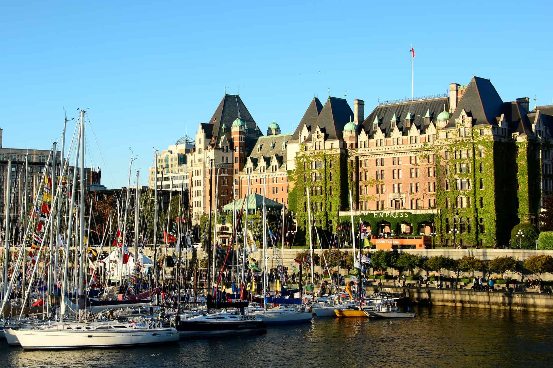 victoria canada near cruise port