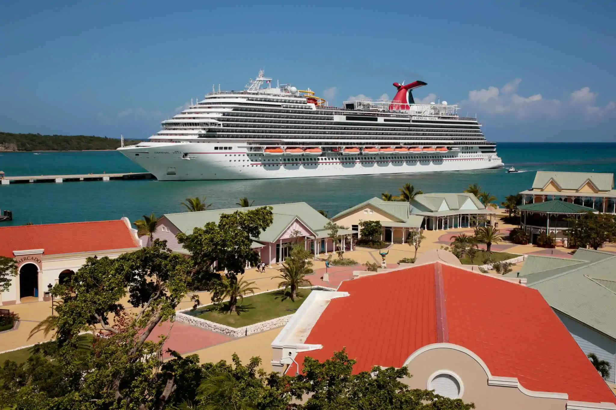 cruise ship dock in dominican republic