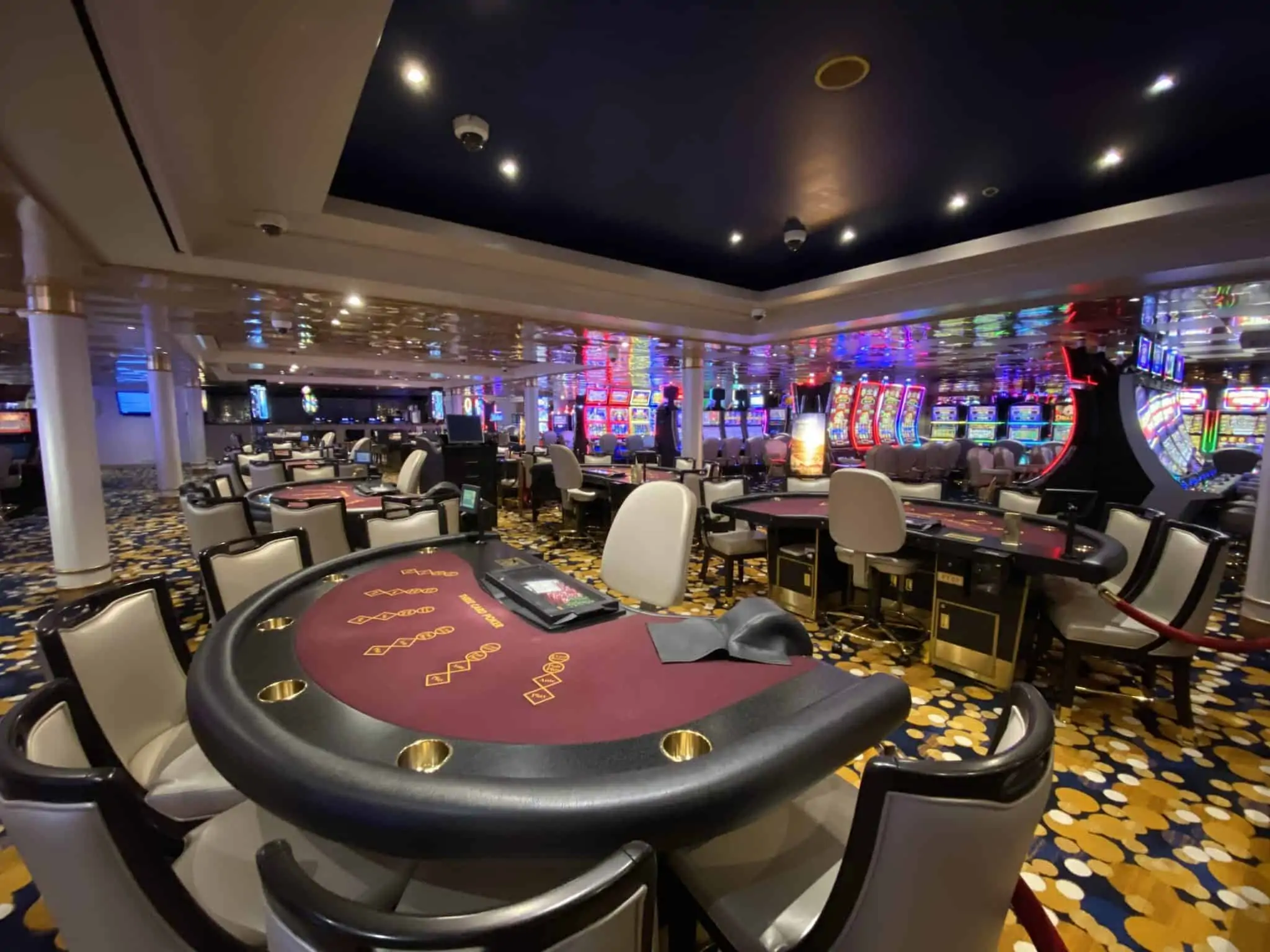 world dream cruise casino games