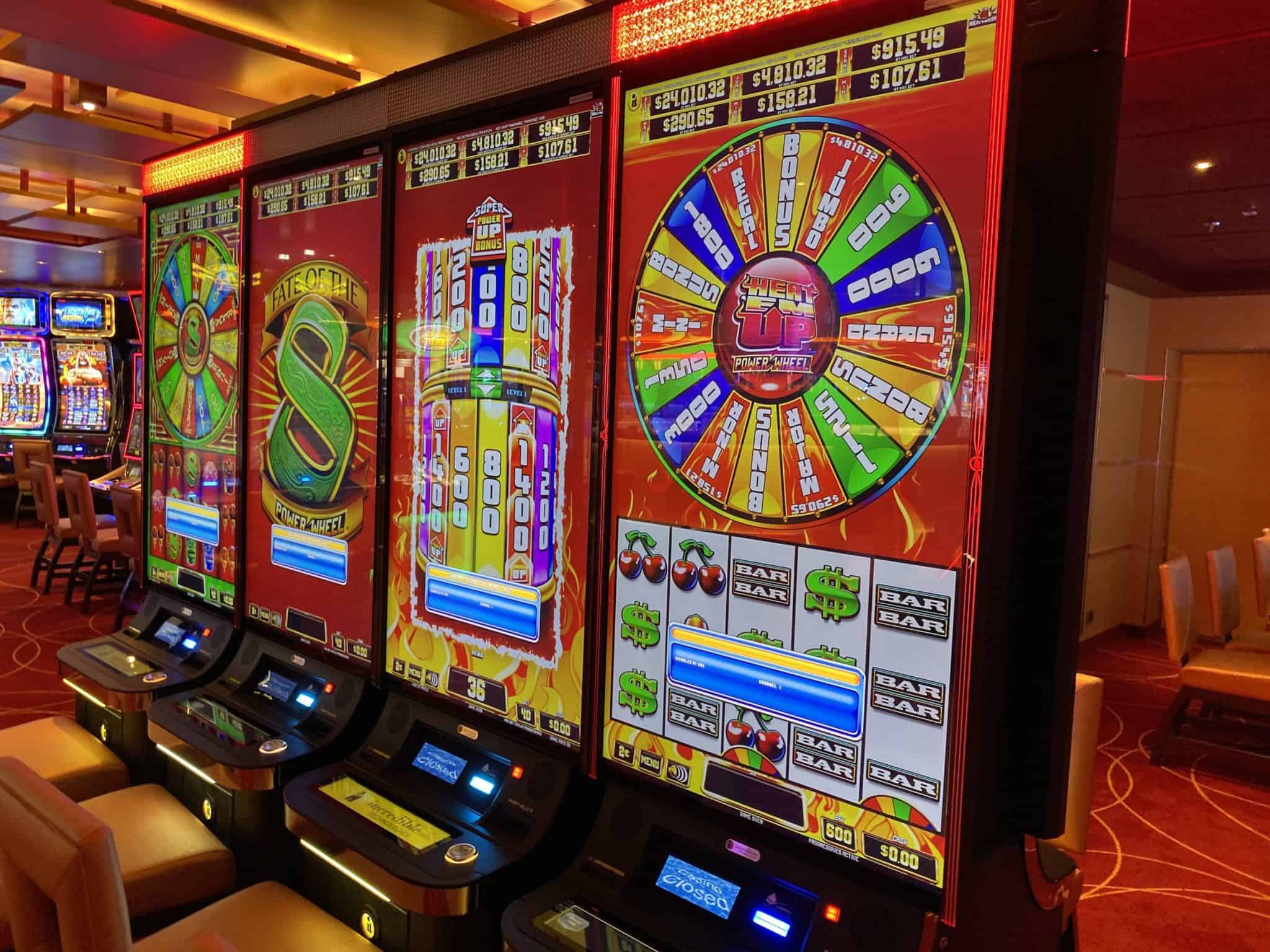 5 Ways Cruise Ship Casinos are Different from Land-Based Casinos