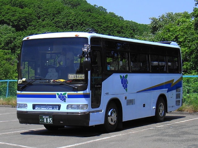 tour bus motorcoach