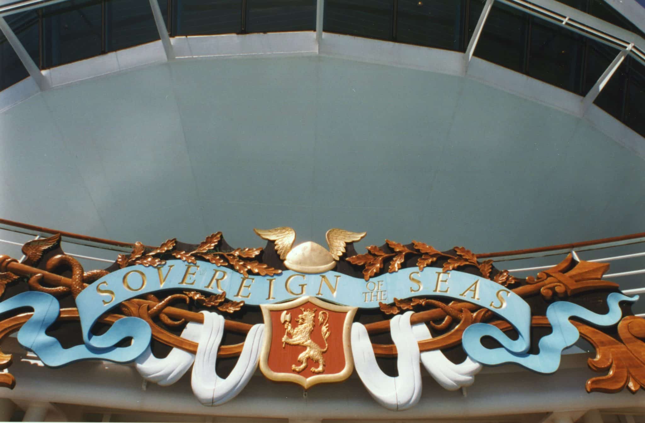 cruise ship pool
