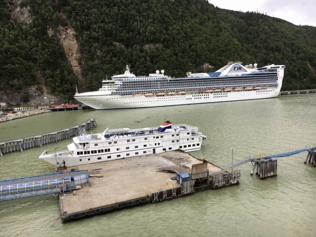 cruise ship dock skagway