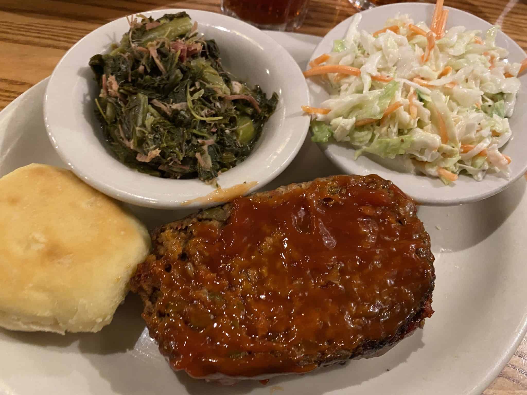 cracker barrel dining during a pandemic