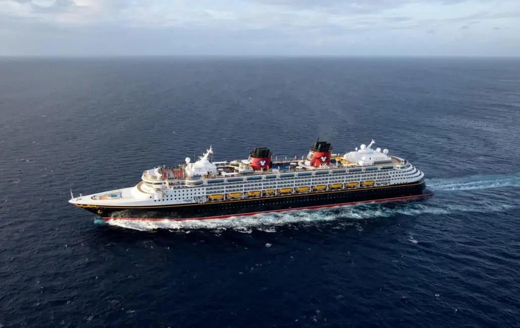 disney wonder aerial at sea