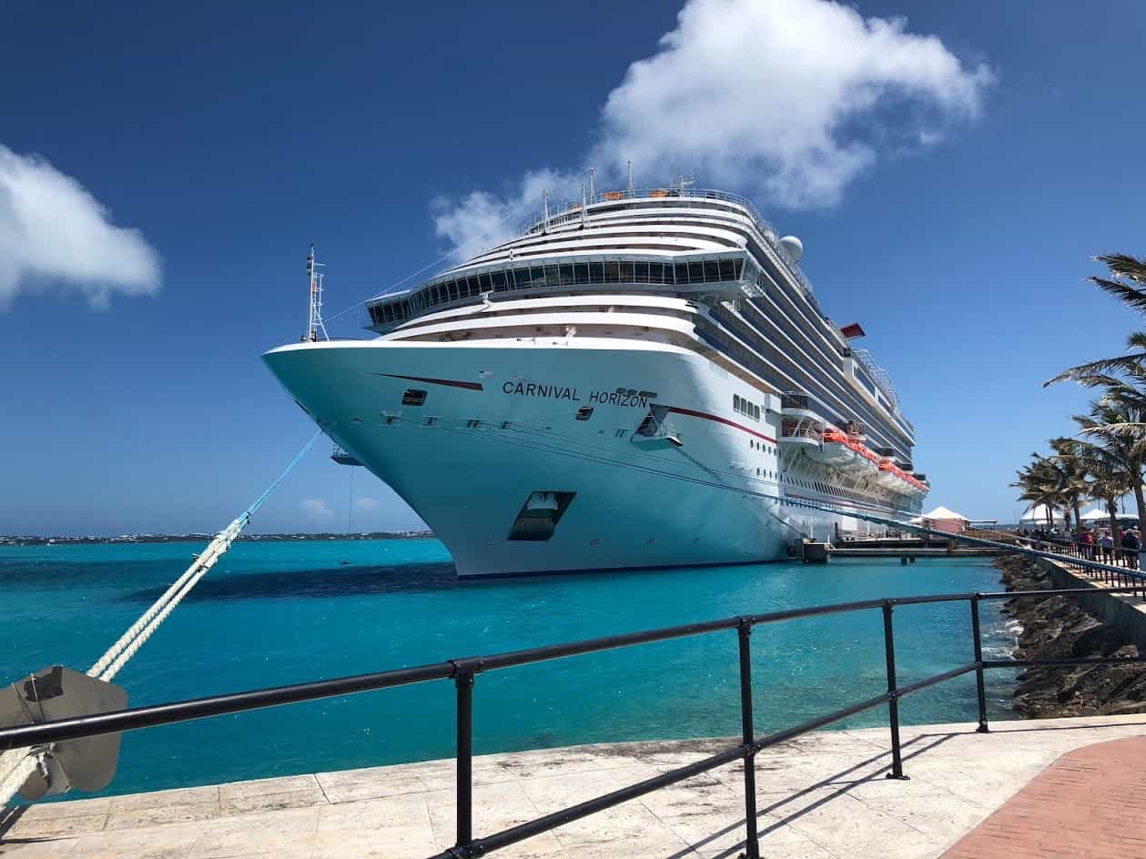 Bermuda allows cruise ship gambling in port