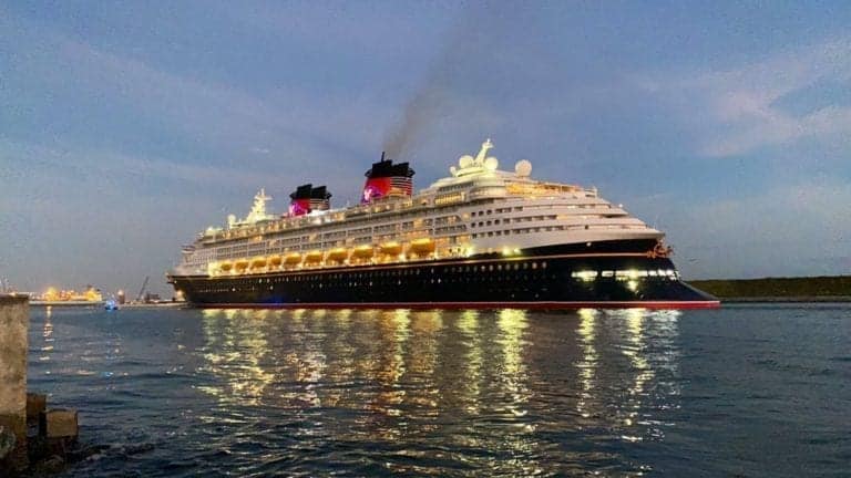 disney cruise ship out of port canaveral