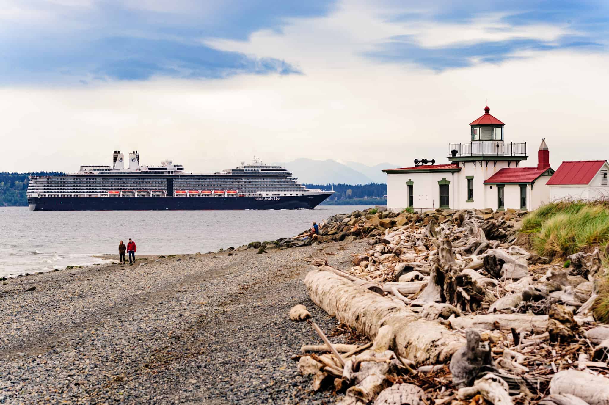 holland america eurodam seattle discovery park