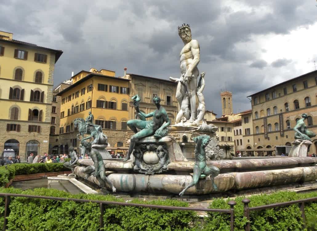 fountain of neptune florence italy pixabay
