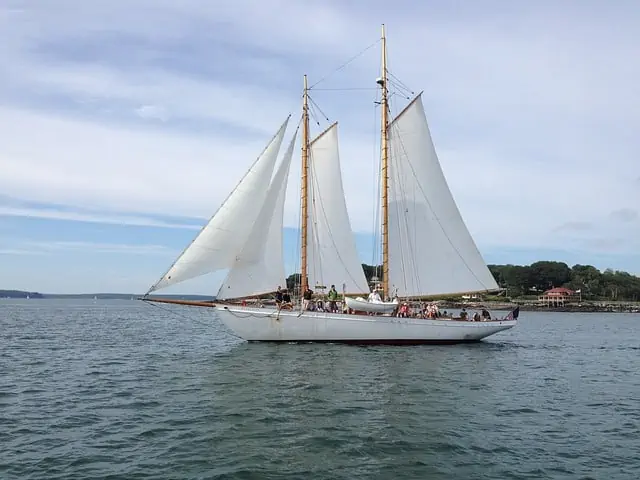 Portland Maine Sailboat Tour