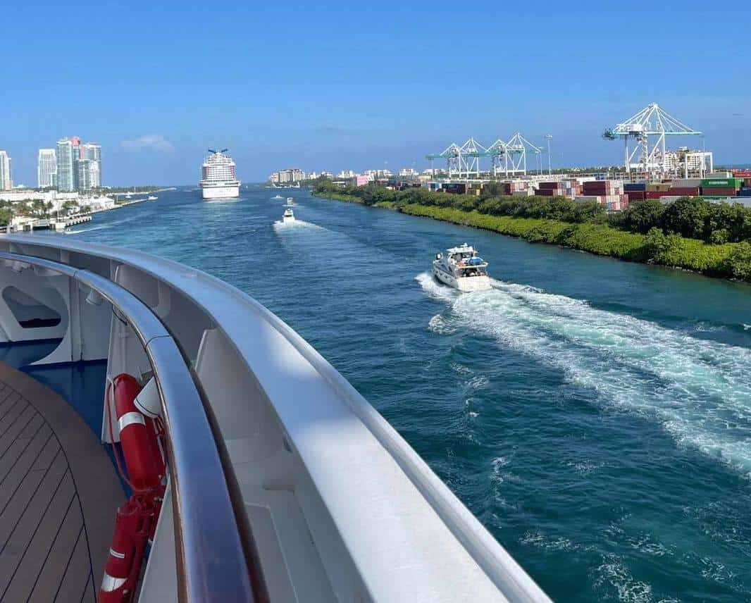 carnival horizon sail away PortMiami 