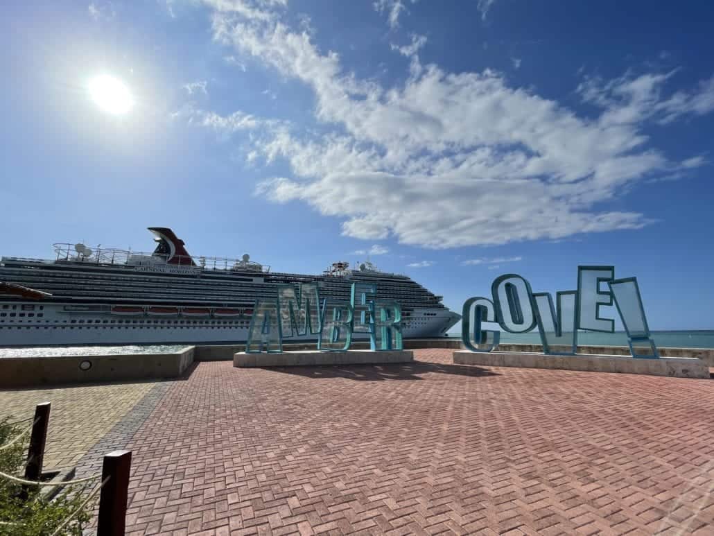 amber cove carnival horizon