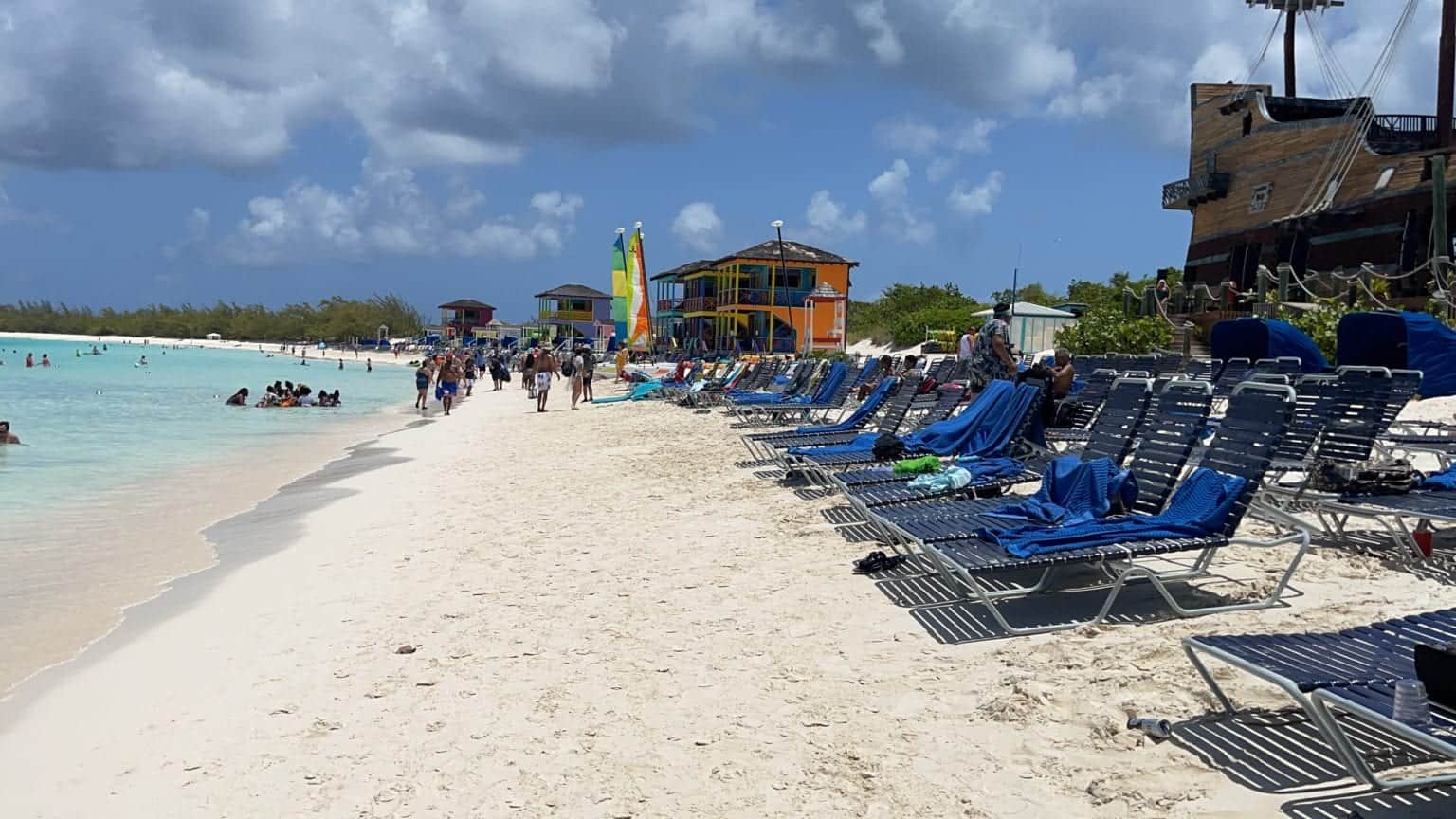 13 Best Photos of Half Moon Cay, Bahamas [2023]