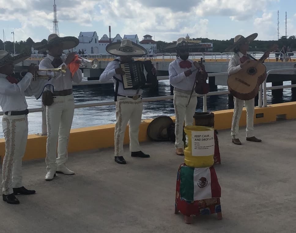 mariachi band cozumel mexico mardi gras